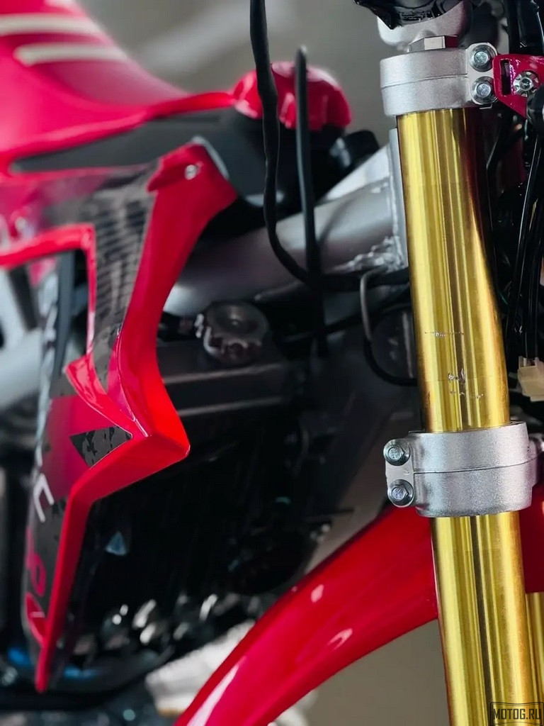 Эндуро мотоцикл SYCMCC 300-15 Водяное охлаждение – мощный, надежный, кроссовый байк